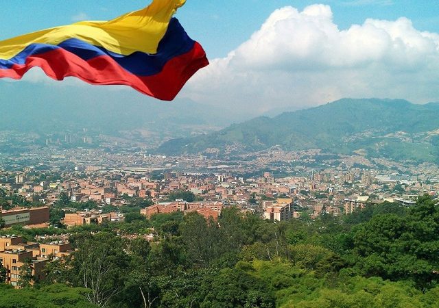 Que língua falam na Colômbia