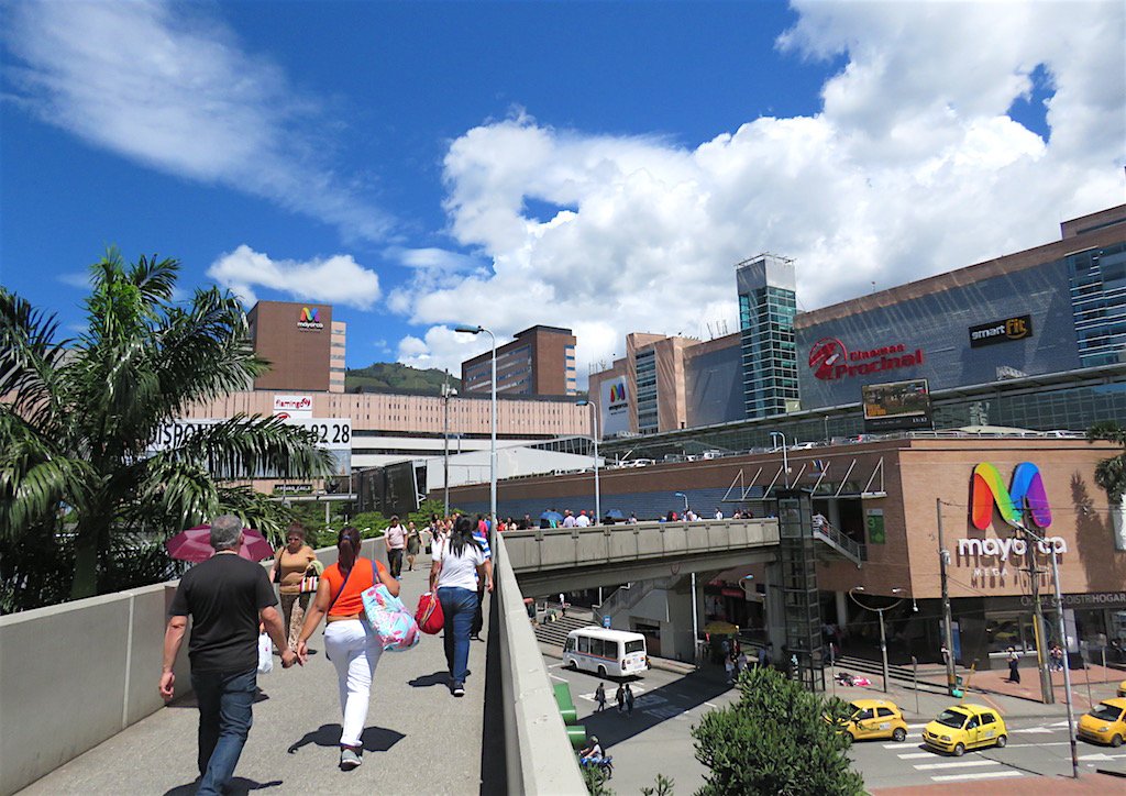 Shopping Mayorca em Medellín
