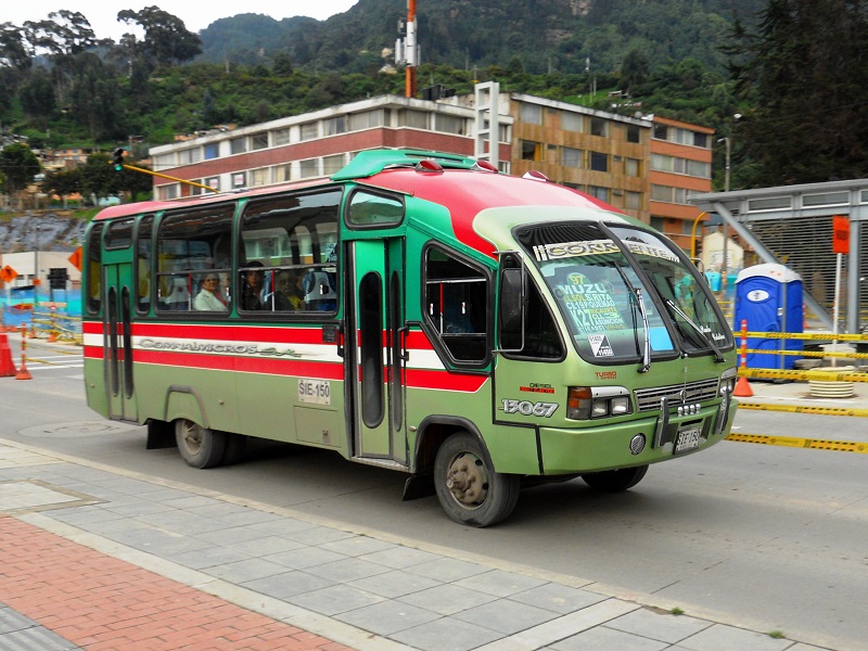 Como andar de ônibus em Bogotá