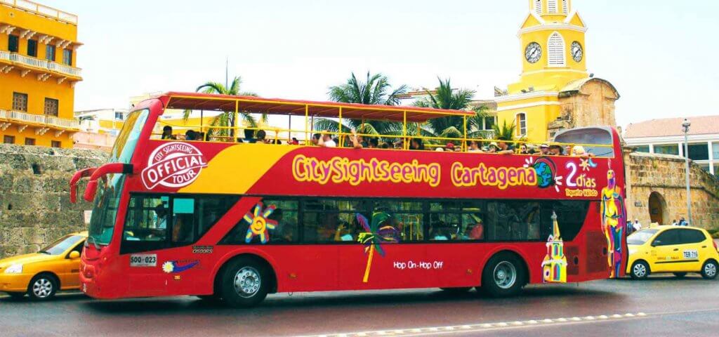 Passeio de ônibus turístico CitySightSeeing em Cartagena