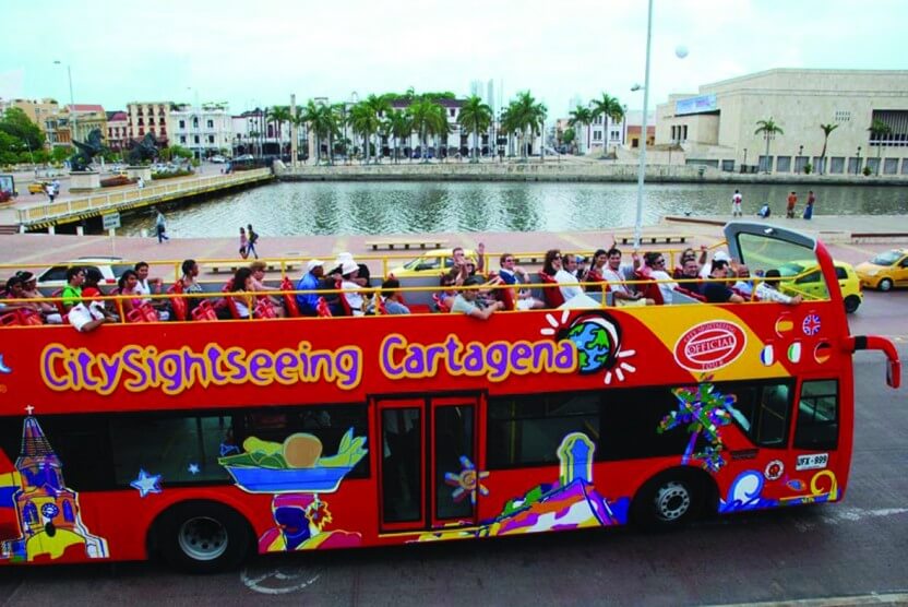 Passeio de ônibus turístico CitySightSeeing em Cartagena