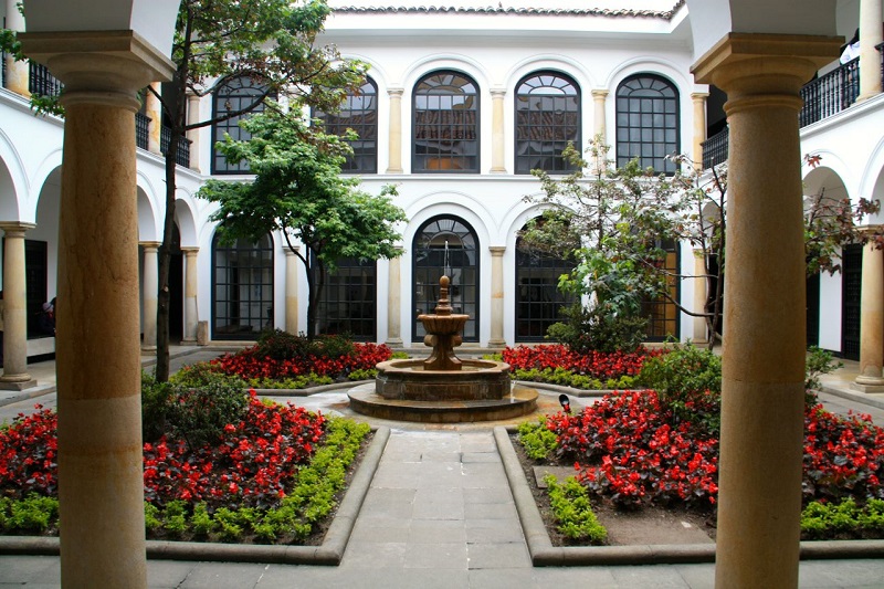 Jardim do Museu Botero em Bogotá