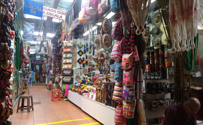 Centro Artesanal Mi Viejo Pueblo para comprar lembrancinhas e souvenirs em Medellín