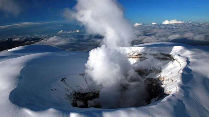 Vulcão Nevado Del Ruiz no Parque Natural Los Nevados