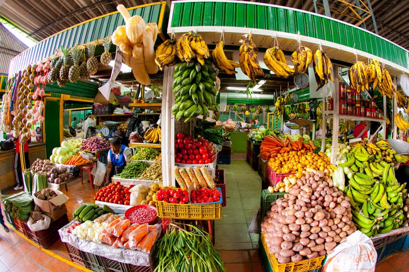 Mercado Minorista em Medellín