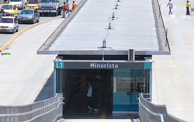 Estação Minorista Metroplús em Medellín