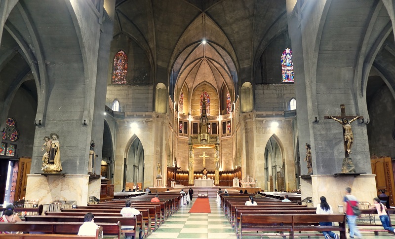 Catedral de Manizales por dentro