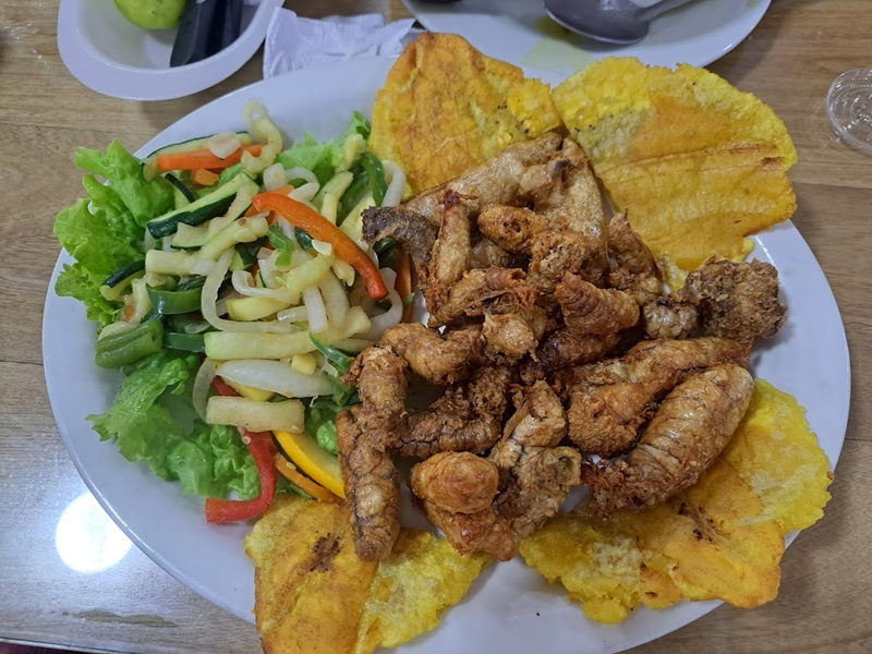 Comida no restaurante El Humito em Barranquilla