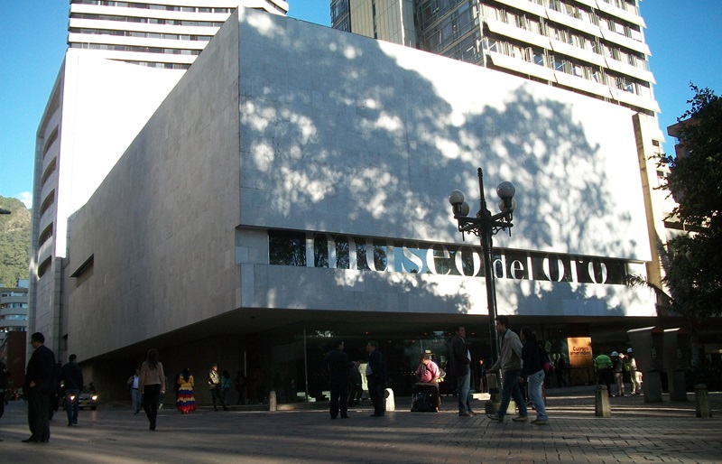 Fachada do Museo del Oro em Bogotá